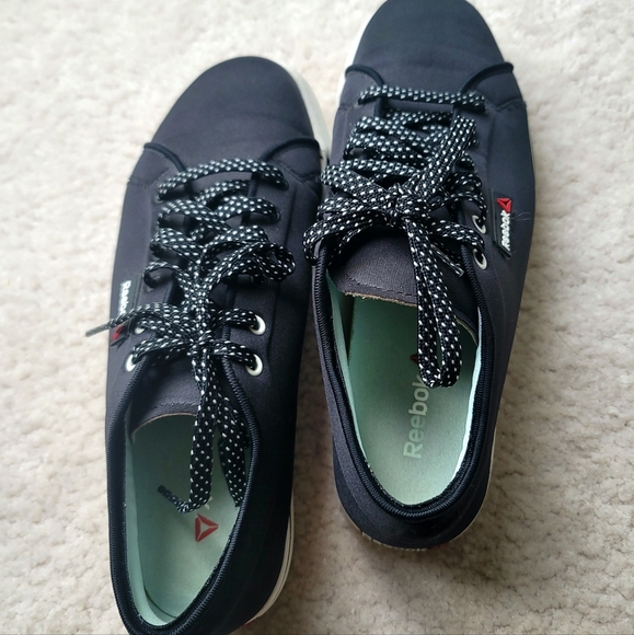 Reebok Skyscape Runaround Women's Walking Shoes Size 6 - Picture 2 of 9